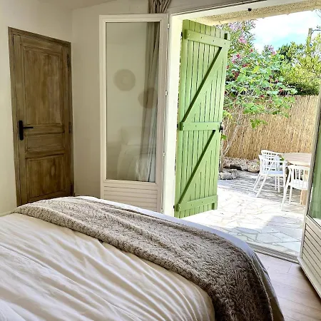 Cozycoast Villa